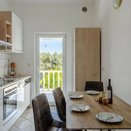 With A Parking Space - 21556 Apartamento